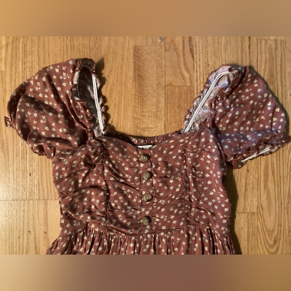 Dress - Picture 3 of 4